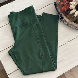 Pine Green Pocket Leggings